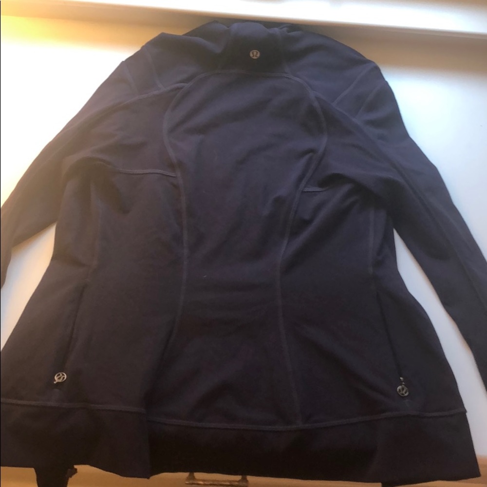 Lululemon Thin Jacket - image 5